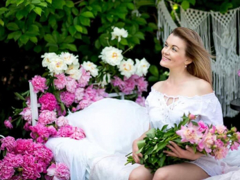 LeaNicole webcam livejasmin model stream image