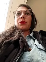 Mia_Love-3 webcam model stream image