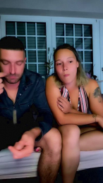 Jeunecouple3227 webcam model stream image