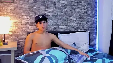 FoxBigmaster webcam model stream image