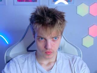 Dante Drago webcam model stream image