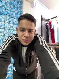 oliver_Ferrer webcam model stream image