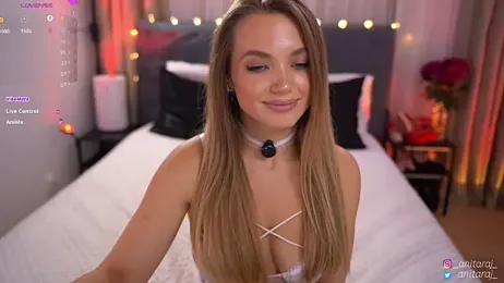 anitaraj_ webcam model stream image