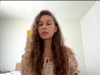 PolinaMayner webcam model stream image