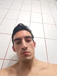 TommyMomentum webcam model stream image