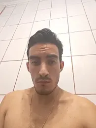 TommyMomentum webcam model stream image