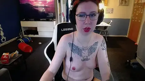 TattooedGirlDK webcam model stream image