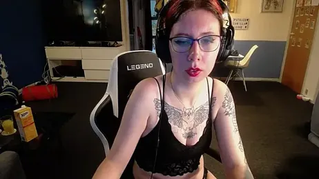 TattooedGirlDK webcam model stream image