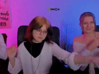 doll-vey webcam model stream image