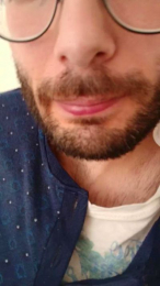 trueestory webcam model stream image