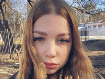 ColletteSitzes webcam model stream image