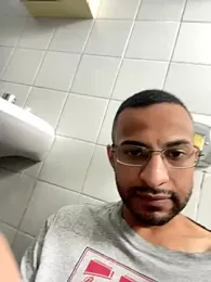 pauzudomoreno1 webcam stripchat model stream image