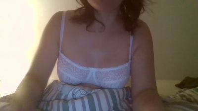 oseriezvous webcam cam4 model stream image