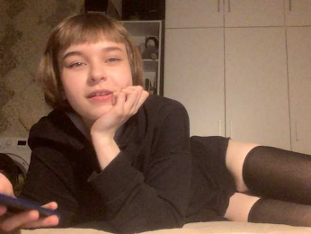 Piterskaya6 webcam bongacams model stream image