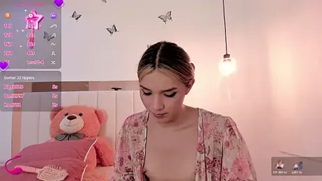 Doll_Isa_ webcam model stream image