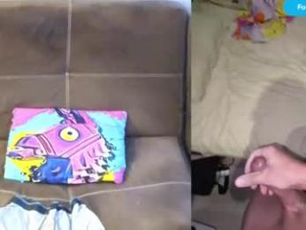 mushroomcouch webcam model stream image