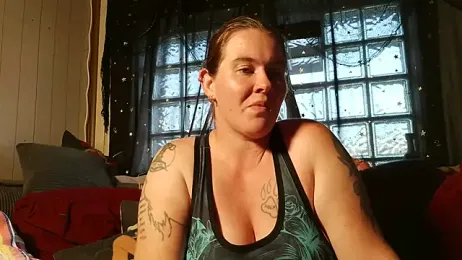 HeisesRotkaeppchen webcam stripchat model stream image