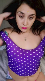 AlmaPagana webcam model stream image