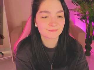 lindasweetiest webcam model stream image