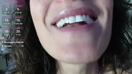 Squirtmania webcam model stream image