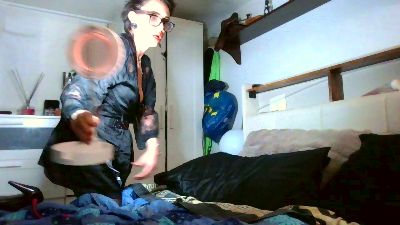 Penele webcam cam4 model stream image