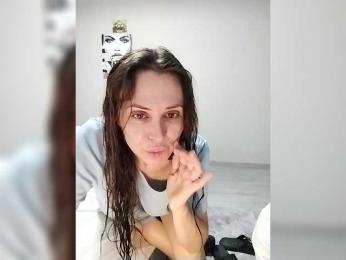 Sakura692 webcam model stream image