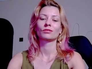 karoline1201 webcam model stream image