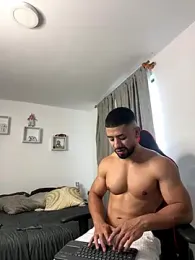 Ezzio_Scolaro webcam model stream image