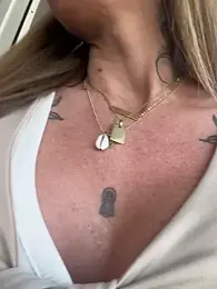 Etwas_neugierig stripchat stream image