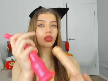 dolly-ll bongacams stream image