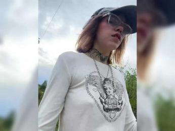 Molly-and-Ewa bongacams stream image, 20.05.2025 09:30