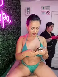 Sara_fun stripchat stream image