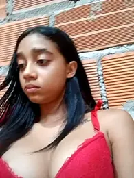 Zoe_Sweett18 stripchat stream image