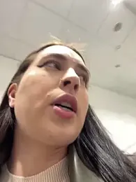 Holly_Play stripchat stream image