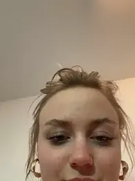 CherryEmmy stripchat stream image