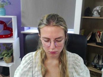 Soft-Zoey bongacams stream image