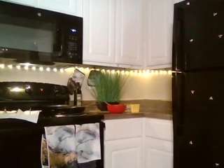 lovely-brown94 camsoda stream image