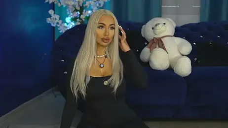 GoldenAmber stripchat stream image