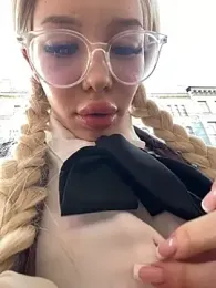 babydolll stripchat stream image