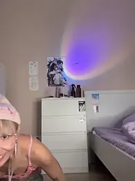 bigbabykiki stripchat stream image