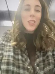 MommmyYummy stripchat stream image