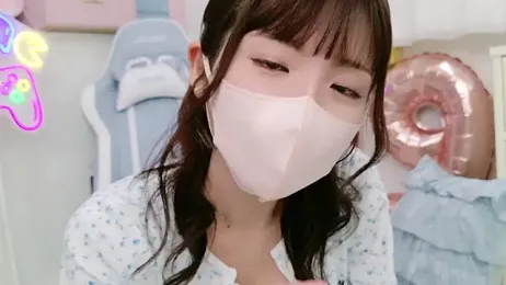 -minami- stripchat stream image