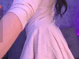 melaniaway camsoda stream image