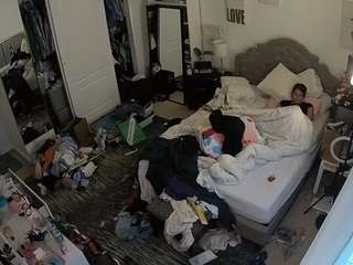 voyeurcam-hornyhostel-02 camsoda stream image