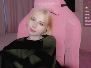luvsoak bongacams stream image