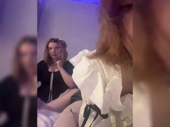 Molly-and-Ewa bongacams stream image, 29.05.2025 16:10