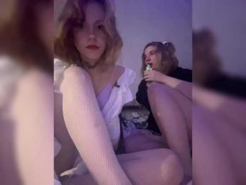 Molly-and-Ewa bongacams stream image, 29.05.2025 16:10