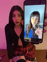 Felicia_smok3 stripchat stream image