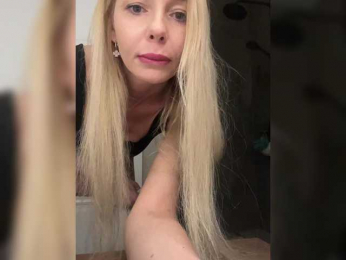 WhiteGirl-one bongacams stream image