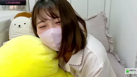 SUZU_ stripchat stream image